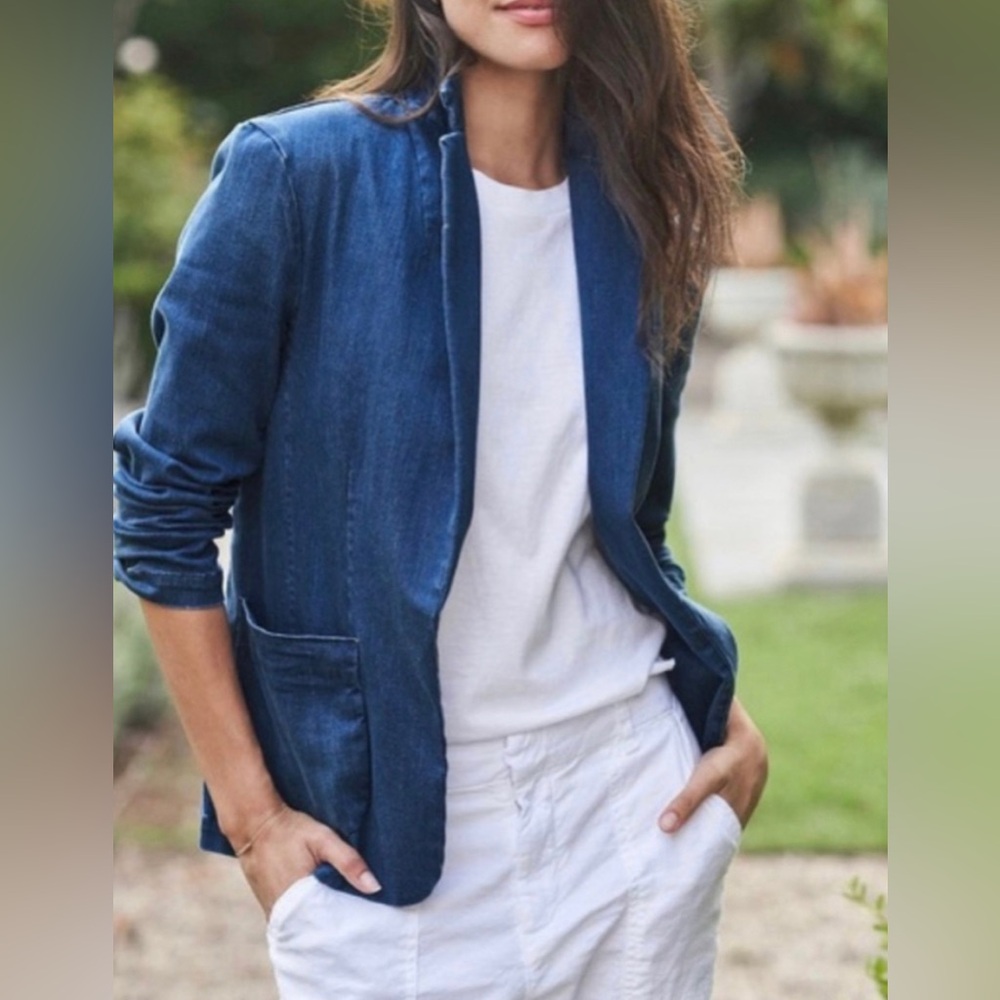 Frank & Eileen Women’s Dublin Denim Blazer Size Medium
